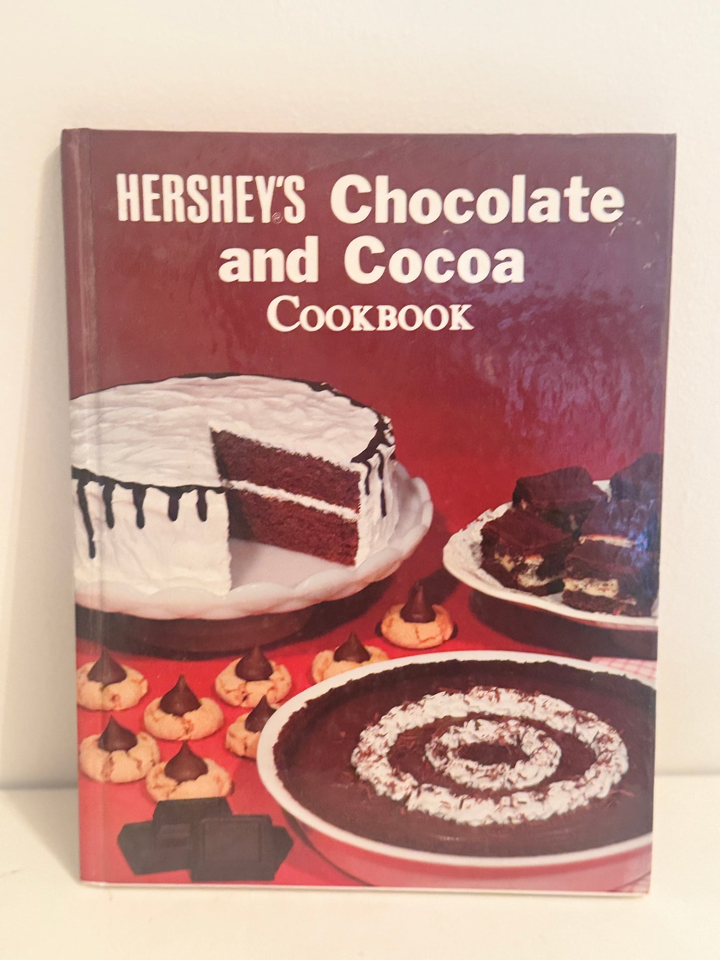 Hershey’s chocolate and cocoa cookbook