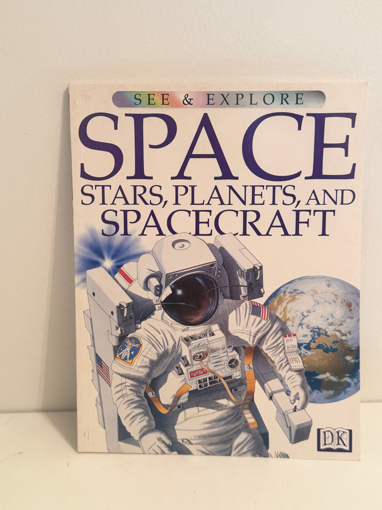 See & explorer space, stars, planets, and spacecraft