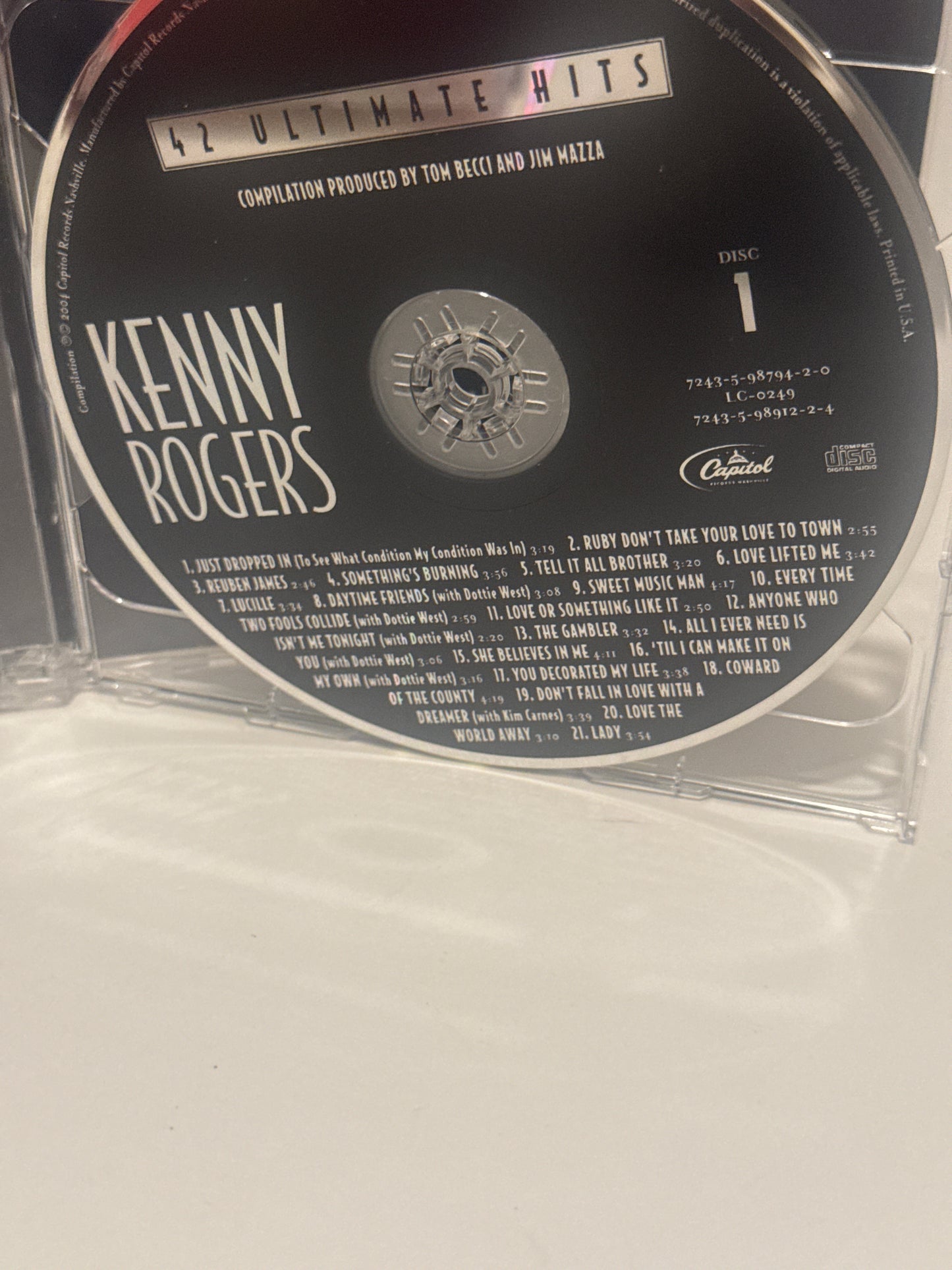 Kenny Rogers - 42 Ultimate Hits CD - Minor Case Wear, Excellent Discs