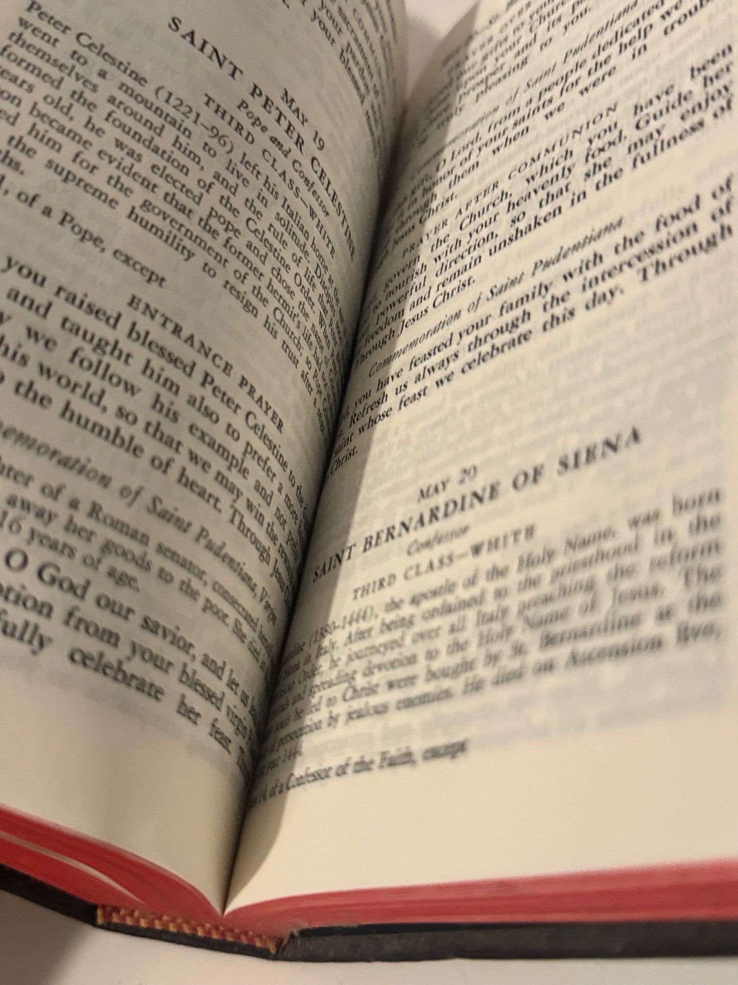 Maryknoll Missal – Vintage Catholic Prayer Book Black