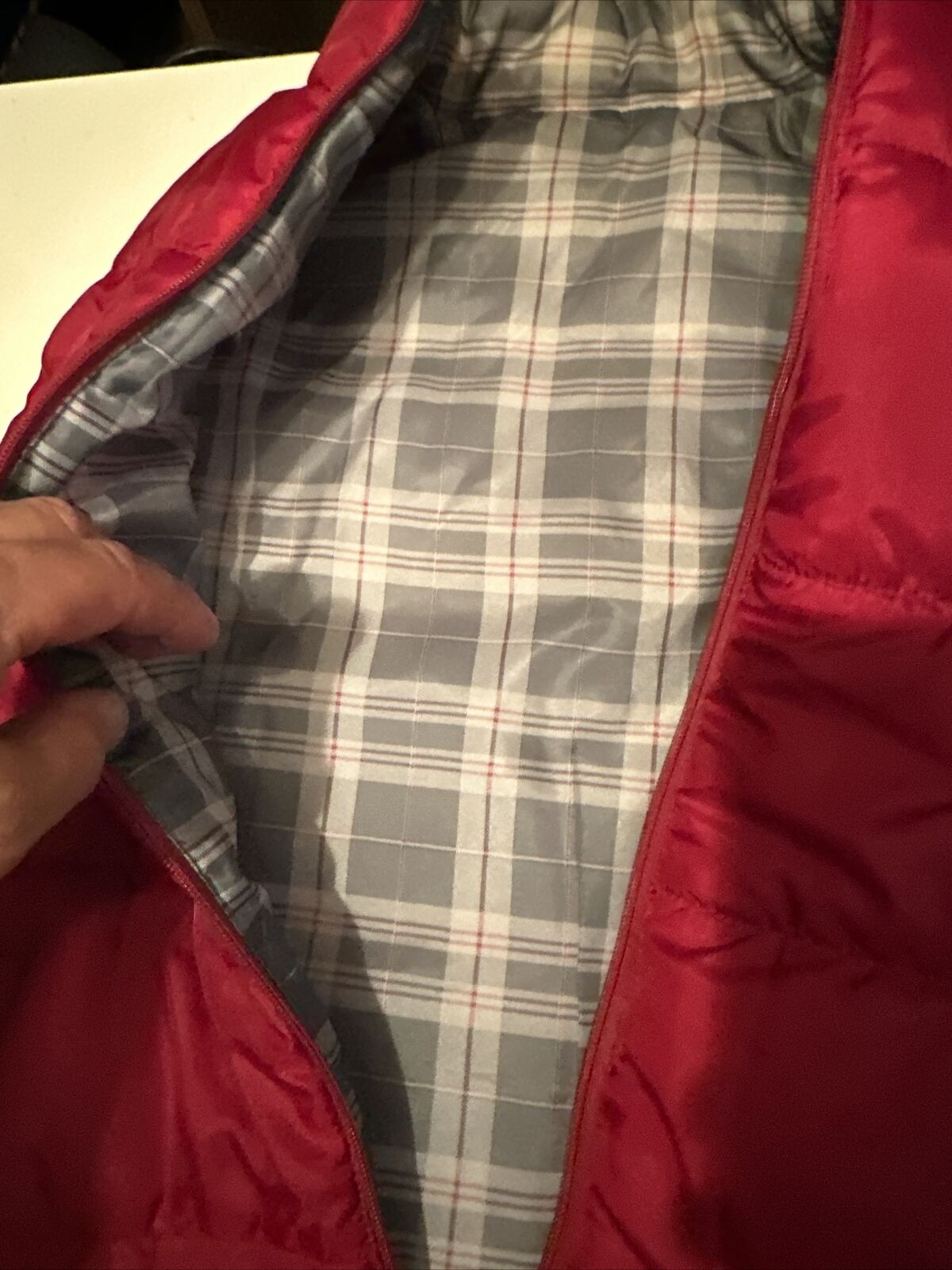 Merona Red High Collar Zip Front Puffer Vest Size M