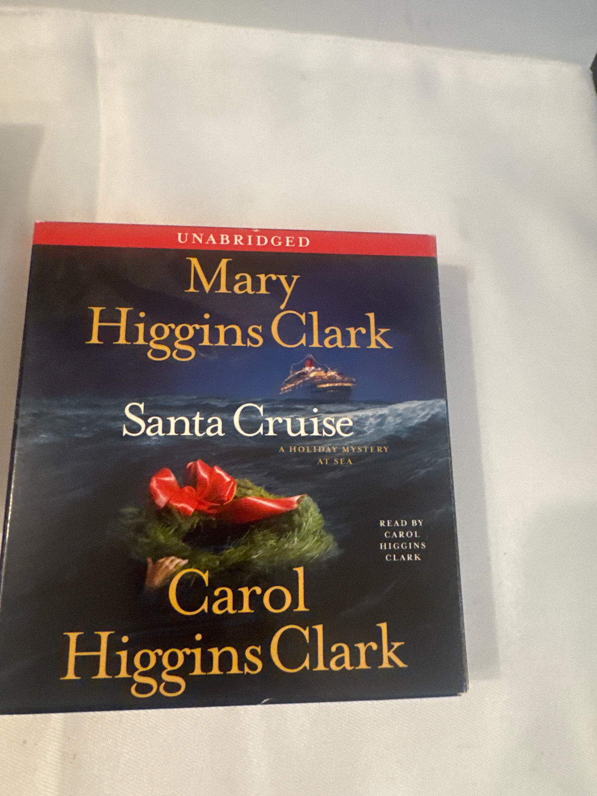 Santa Cruz, Marie Higgins Clark