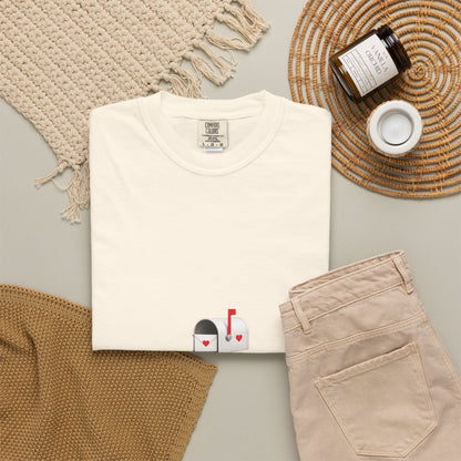 EveryMailbox.shop Logo T‑Shirt — Mailbox Graphic Tee