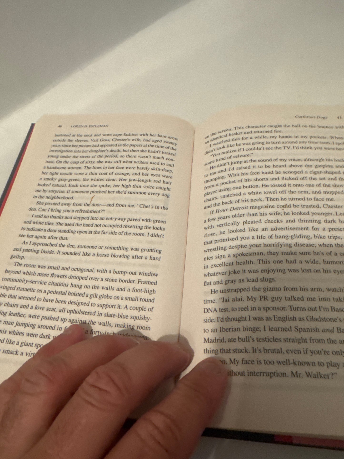 Cutthroat Dogs – Amos Walker Crime Mystery Hardcover