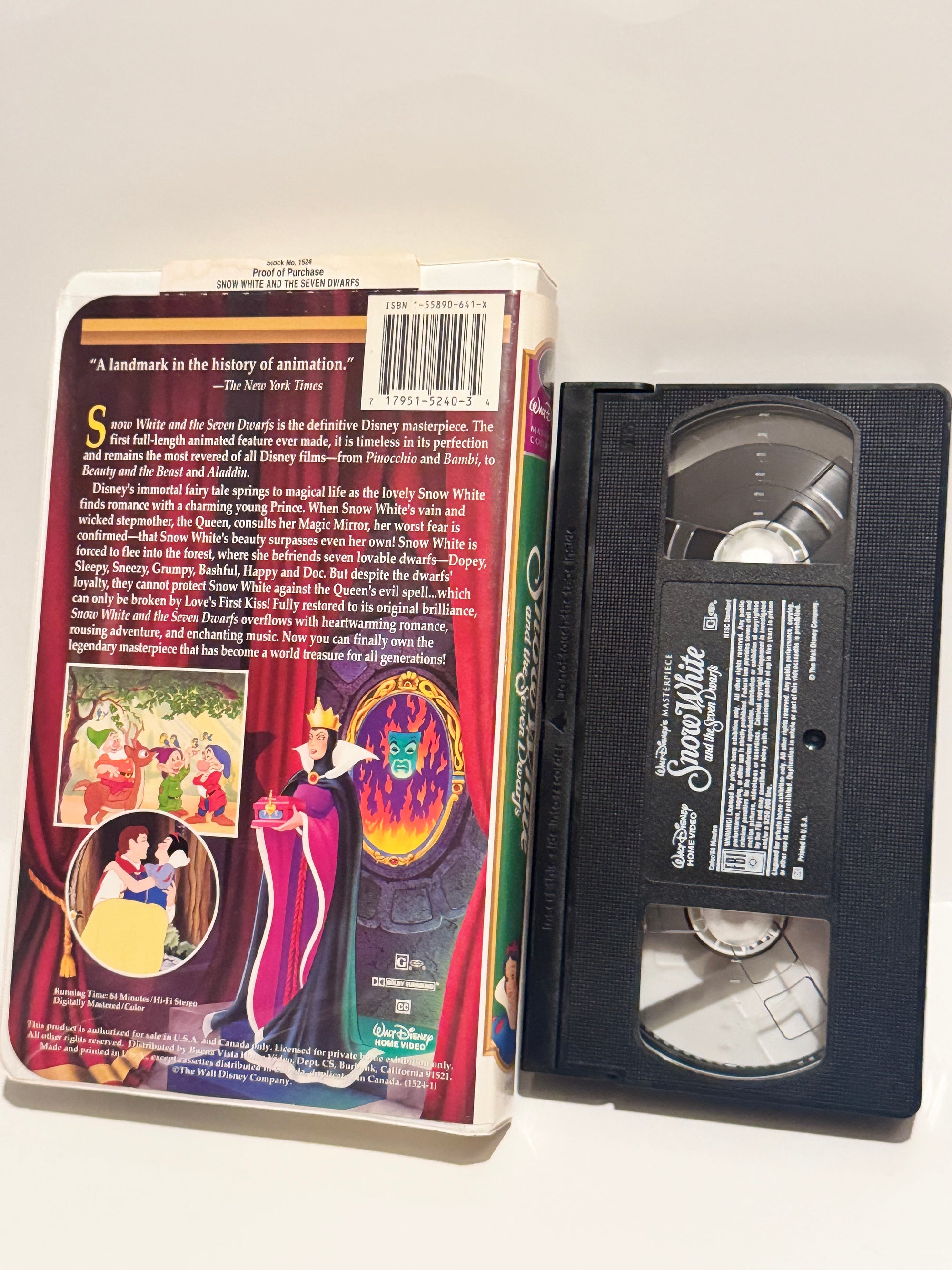 Vintage Walt Disney Masterpiece Snow White and the Seven Dwarfs VHS - Classic Animated Film Collectible