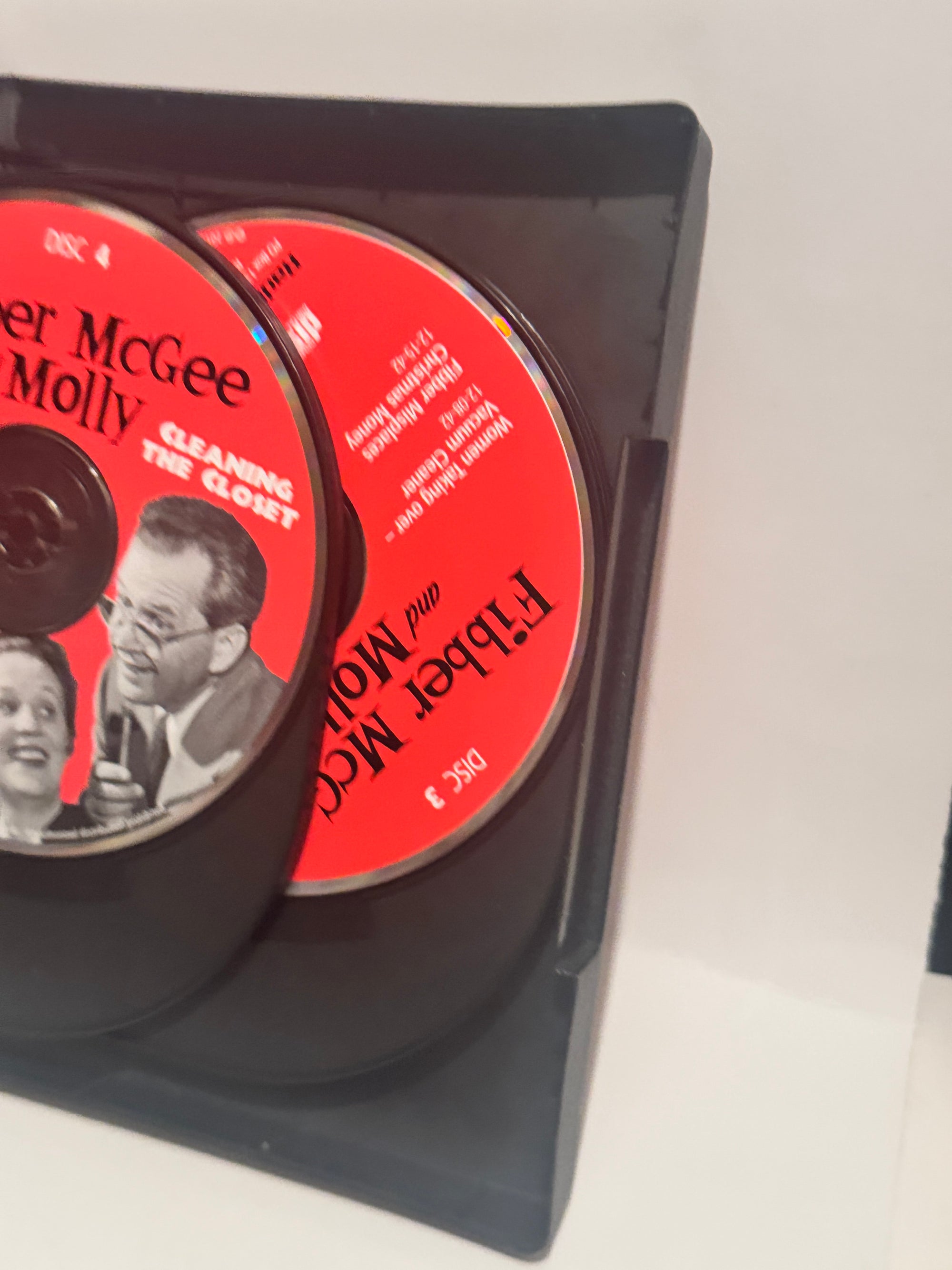 Fibber McGee & Molly: Classic Radio Comedy – 10-CD Collector Set