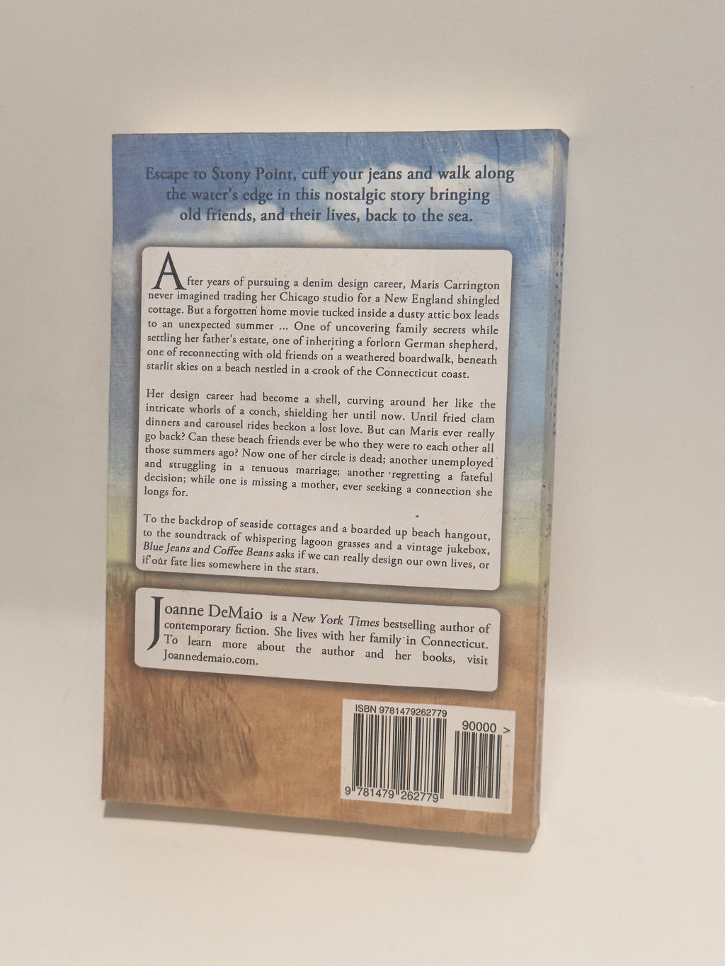 Blue Jeans and Coffee Beans – A Heartwarming Beach Read by Joanne DeMaio