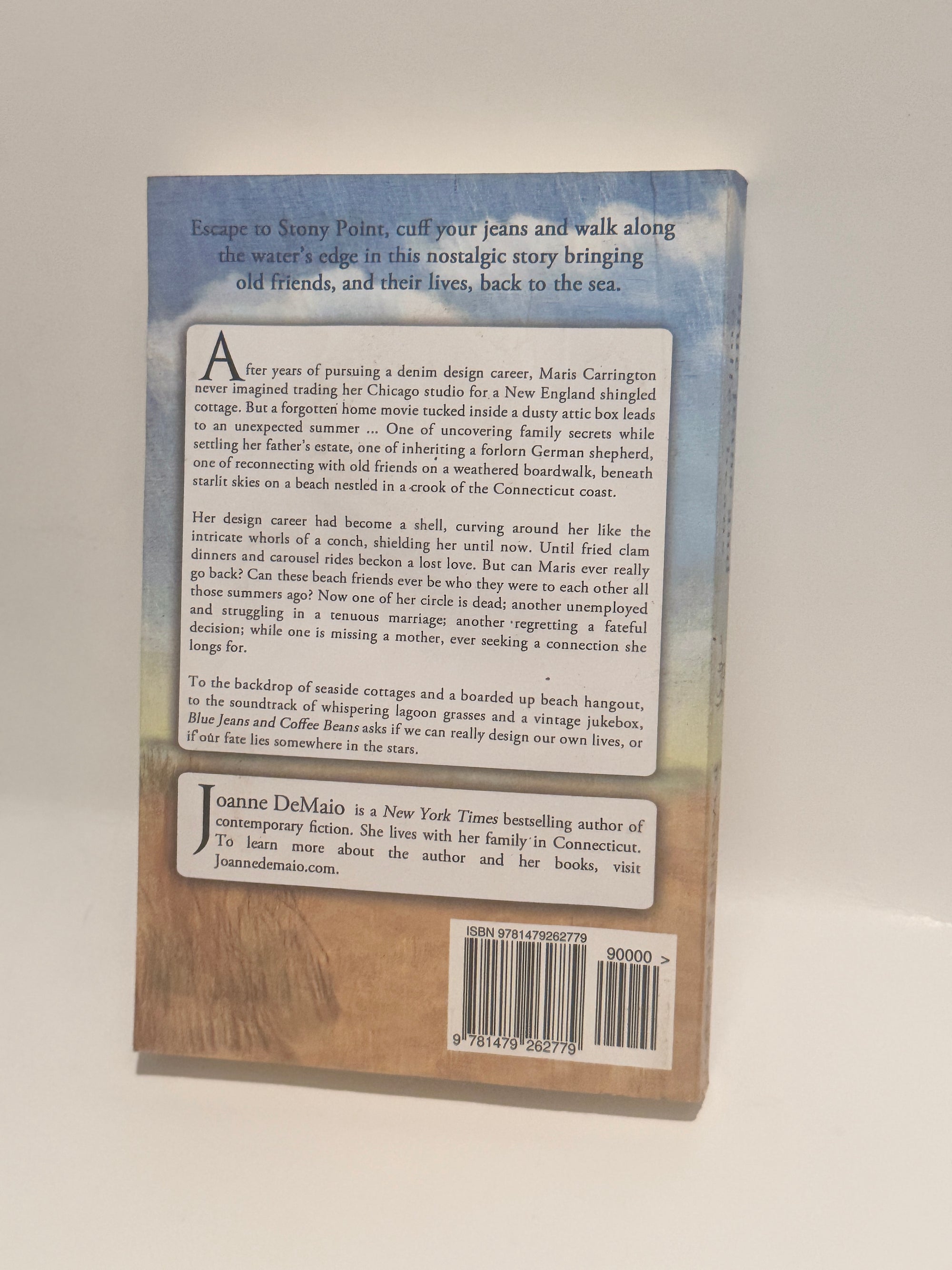 Blue Jeans and Coffee Beans – A Heartwarming Beach Read by Joanne DeMaio