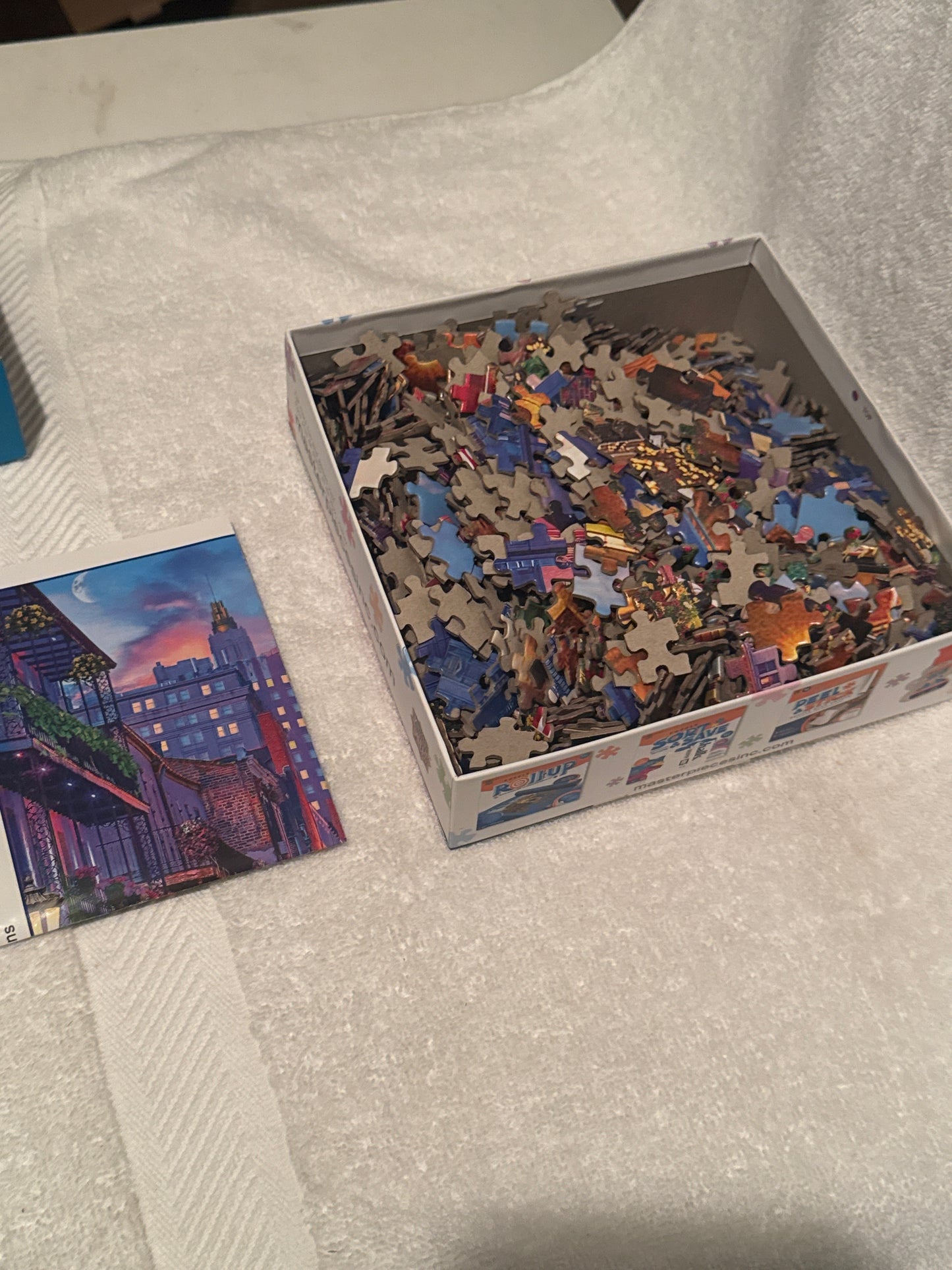 ColorScapes Puzzle 1000 Pieces - Vibrant Street Scene