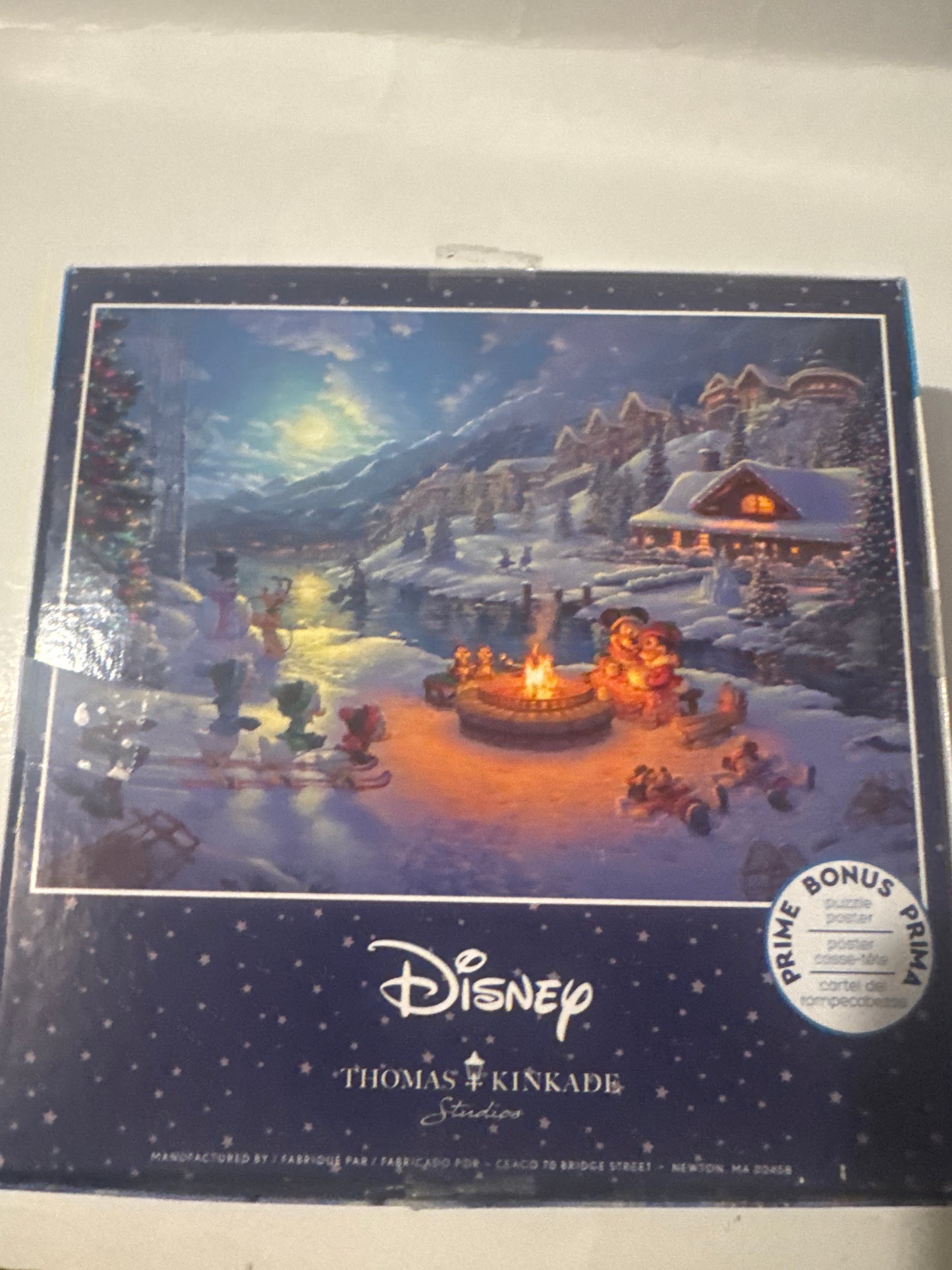 Disney Kinkade Puzzle 1000pc – Snowy Village Holiday Scene