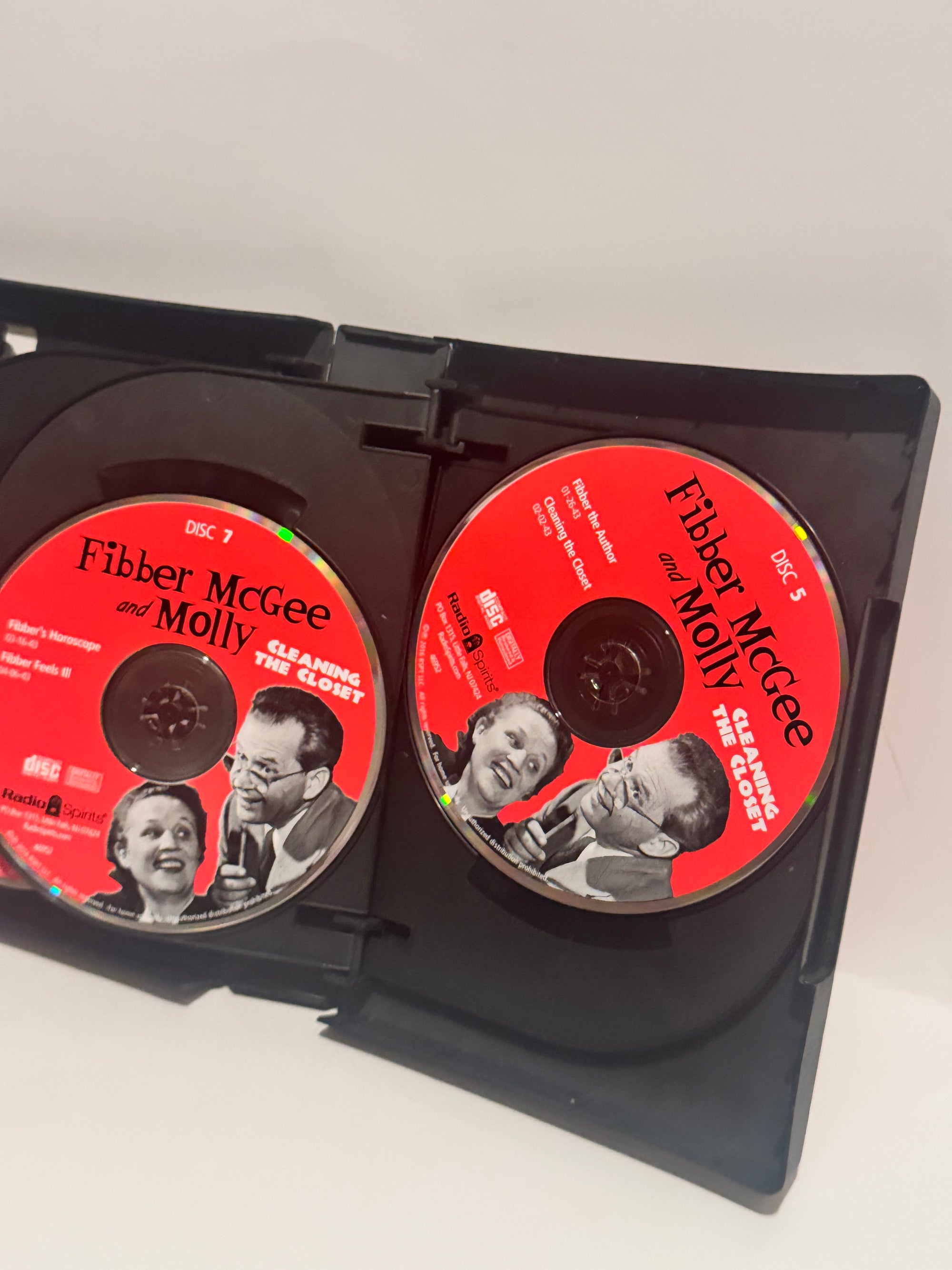 Fibber McGee & Molly: Classic Radio Comedy – 10-CD Collector Set