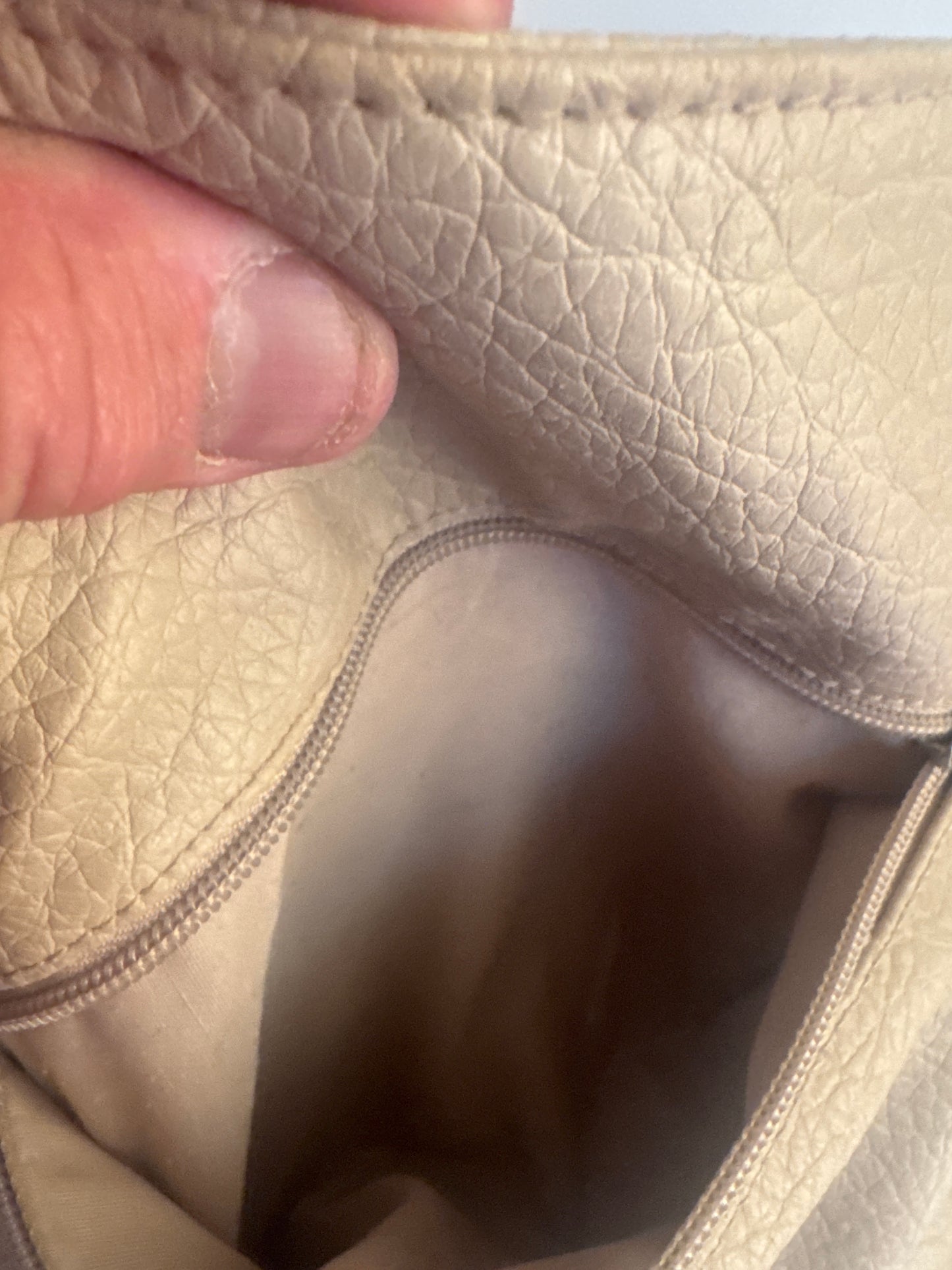 Rosetti Beige Leather Handbag – Upgrade Your Everyday Look