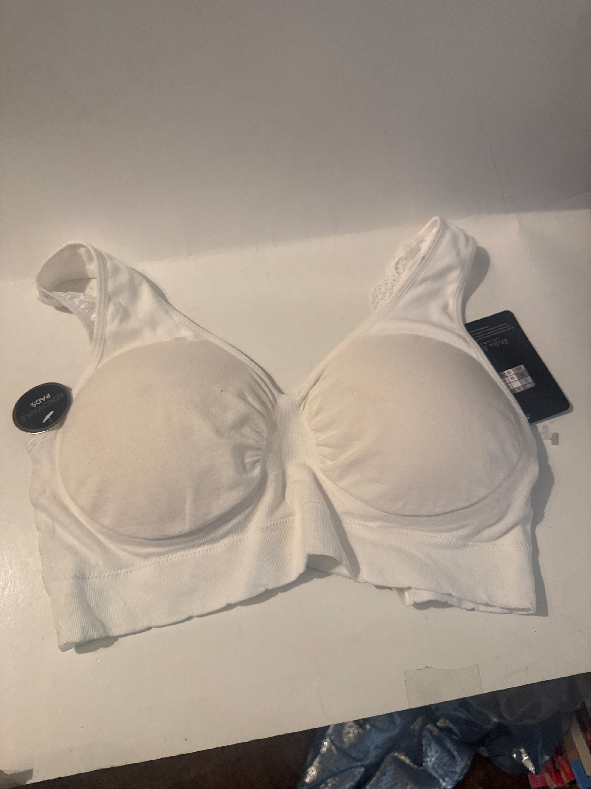 delta burke seamless bra
