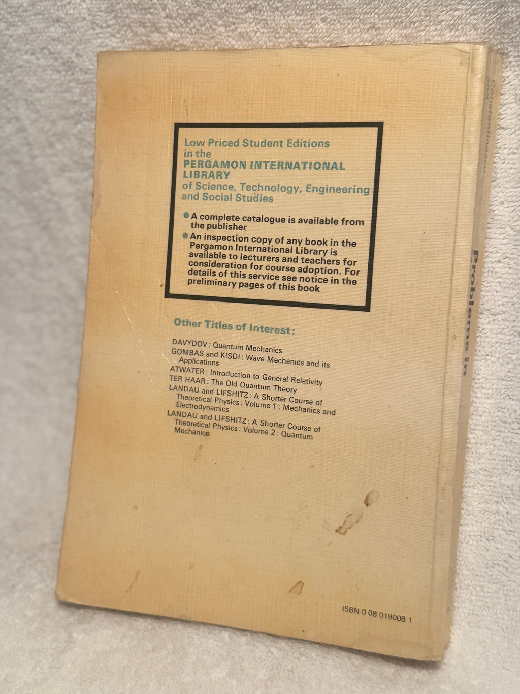 Problems in Quantum Mechanics by F. Constantinescu & E. Magyari