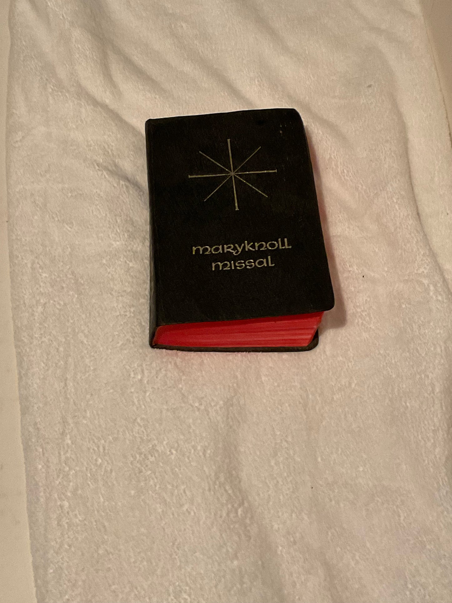 Maryknoll Missal - Vintage Prayer Book