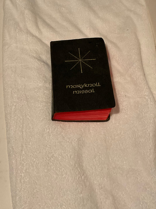 Maryknoll Missal - Vintage Prayer Book