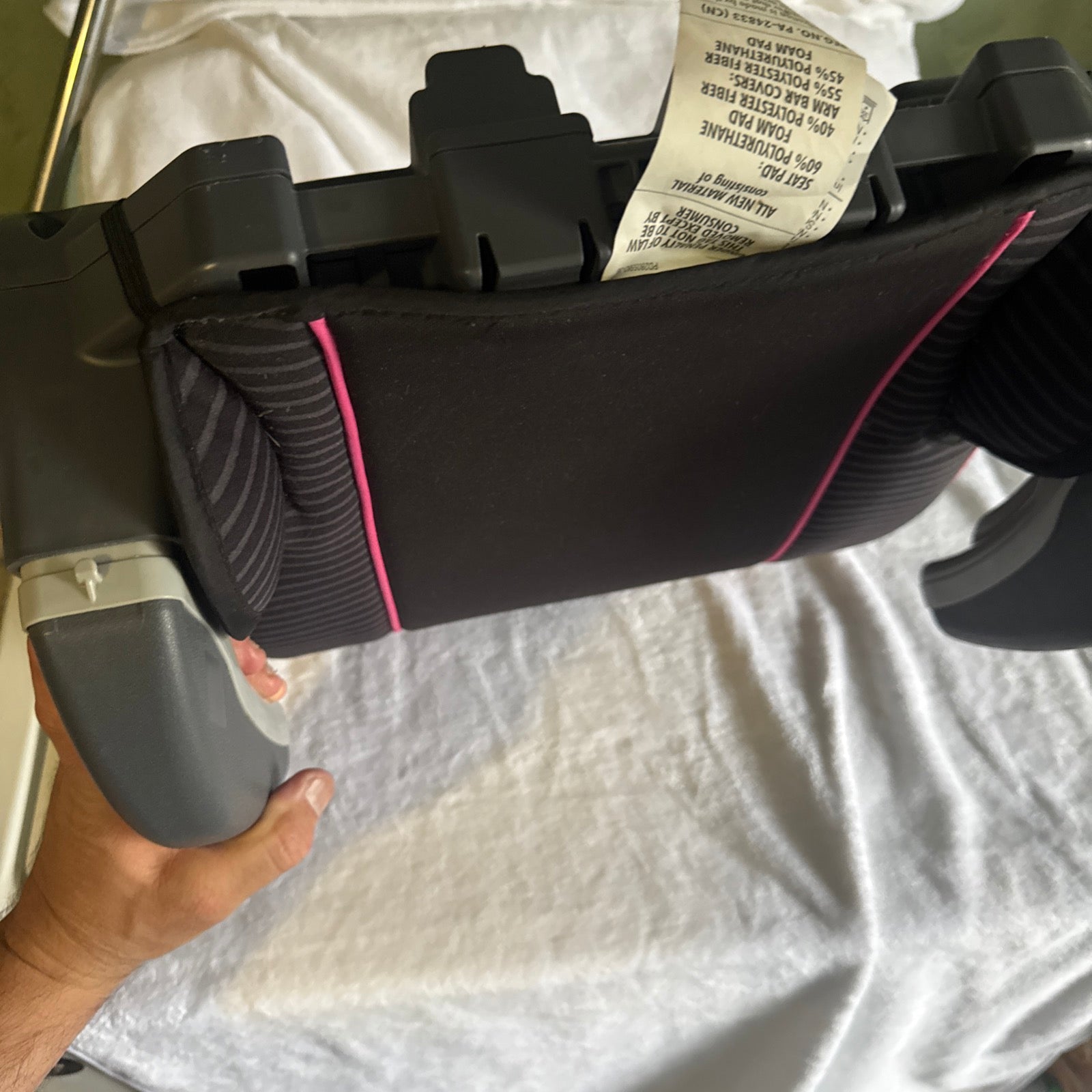 Graco Backless Booster Car Seat - Black with Pink Stripe - Safe & Stylish