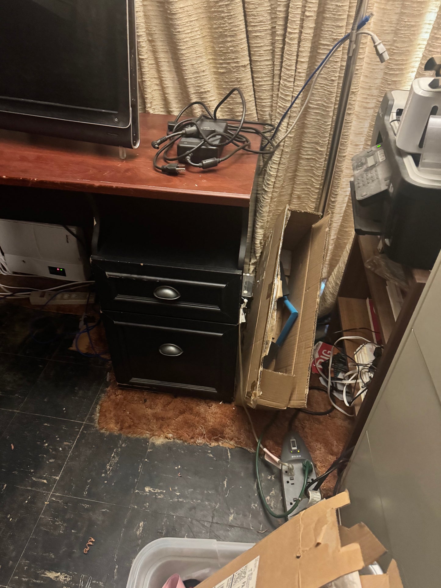 Executive L-Shaped Desk with Hutch & Storage Drawers