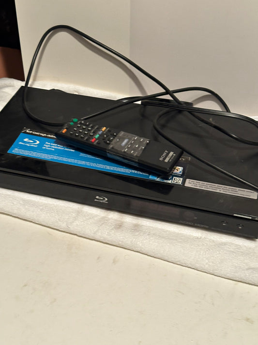Sony BDP-S360 Blu-Ray & DVD Player | HD Upscaling, HDMI, Home Theater