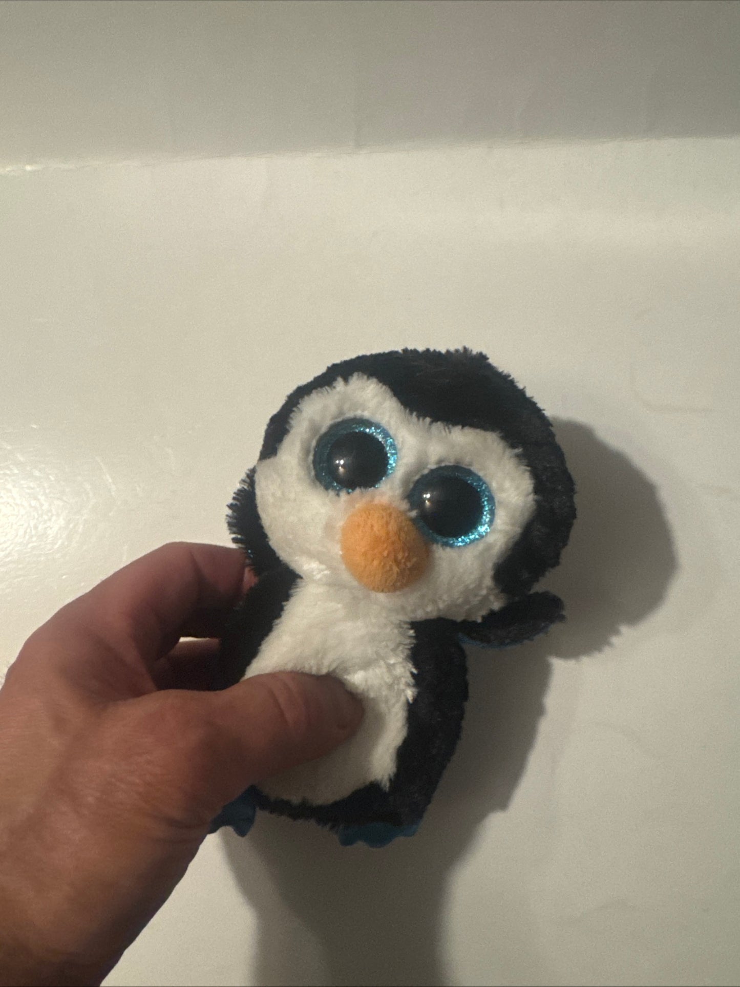 Ty‑Style Penguin Plush Toy – Black White Blue Soft Cute 6 Inch