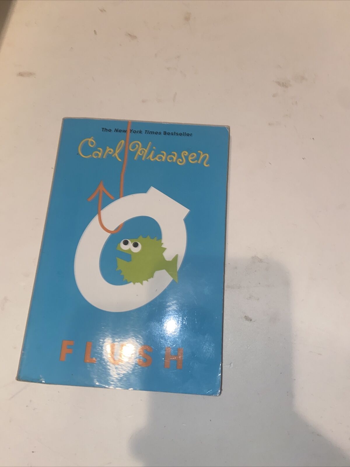 Flush - A Hilarious and Thrilling Adventure by Carl Hiaasen, New York Times Bestselling Author