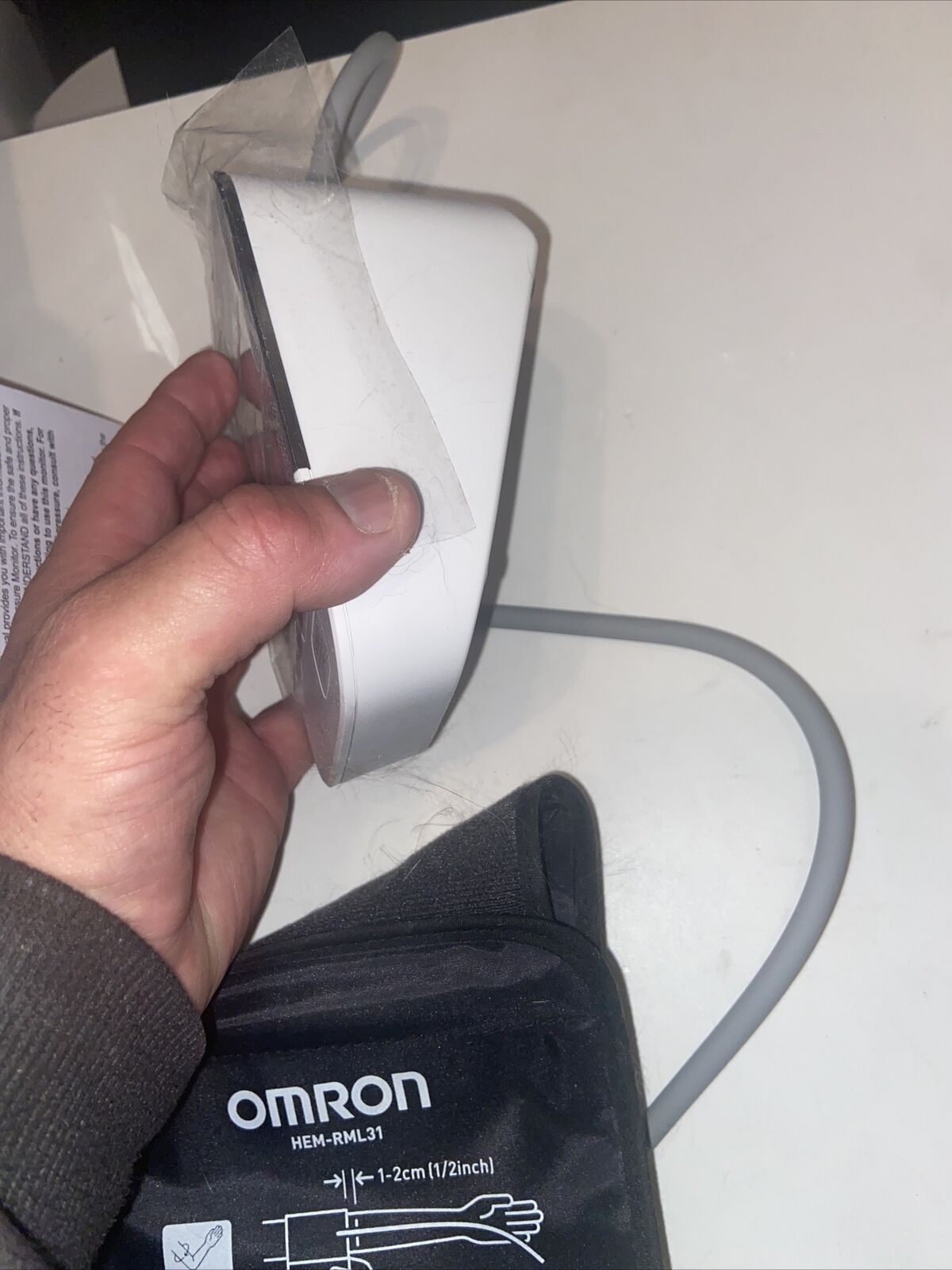 Upper Arm Blood Pressure Monitor Omron 5 Series BP7250 Wireless Bluetooth White